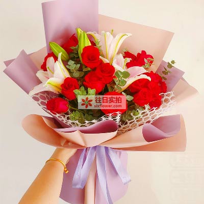 营口18朵红玫瑰百合，真情相守一生